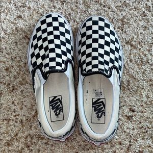 checkered vans